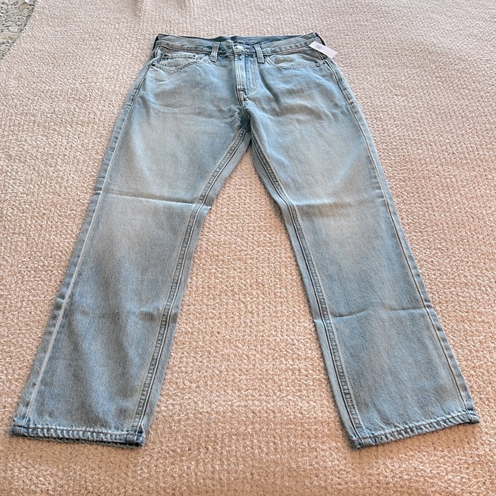 NWT Men’s Old Navy Light Wash Straight Jeans Size 30/30 - Picture 5 of 12